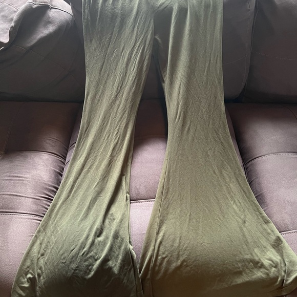 High waist Dark Green flared Pants - Picture 2 of 7